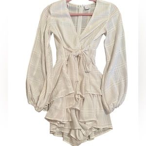 Women’s White Dress